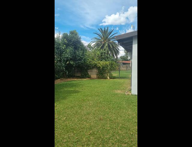 3 BEDROOM FREEHOLD FOR SALE IN ARBORPARK